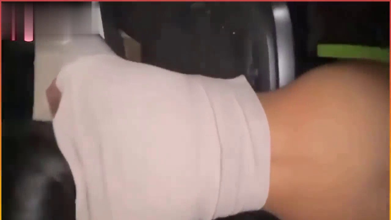 takip ettiği genç kızı ikna edip sikiyor konulu türk ifşa amatör porno